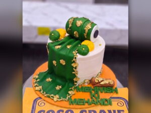 Green & White Mehndi Dholki Cake in Lahore