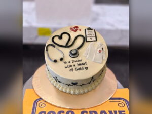 Heart of Gold Doctor Cake in Lahore