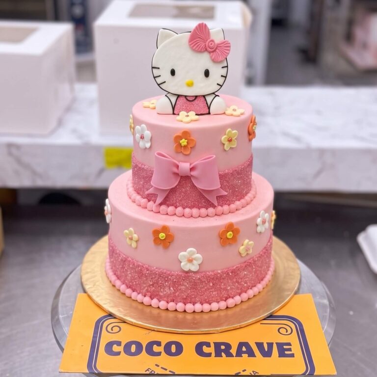 Hello Kitty Bow Cake in Lahore