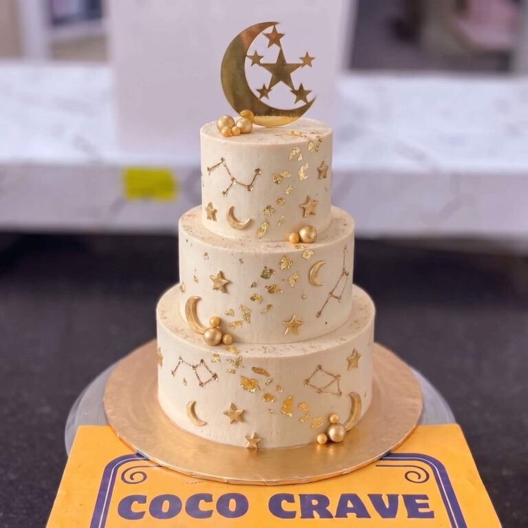 Ivory Gold Crescent Three Tier Cake in Lahore