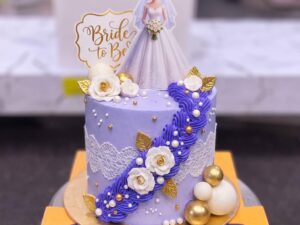 Lavender Bride Figurine Floral Cake in Lahore