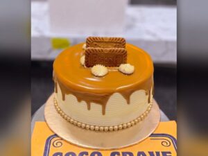 Lotus Biscoff Caramel Drip Cake in Lahore