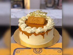Lotus Biscoff Cream Cookie Cake in Lahore