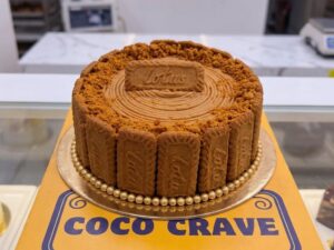 Lotus Biscoff Crumb Cake in Lahore