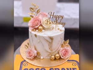 Marble Rose Crown Cake in Lahore