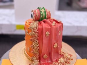 Mehndi Dholki Cake in Lahore