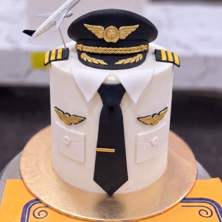 Pilot Uniform Cake in Lahore