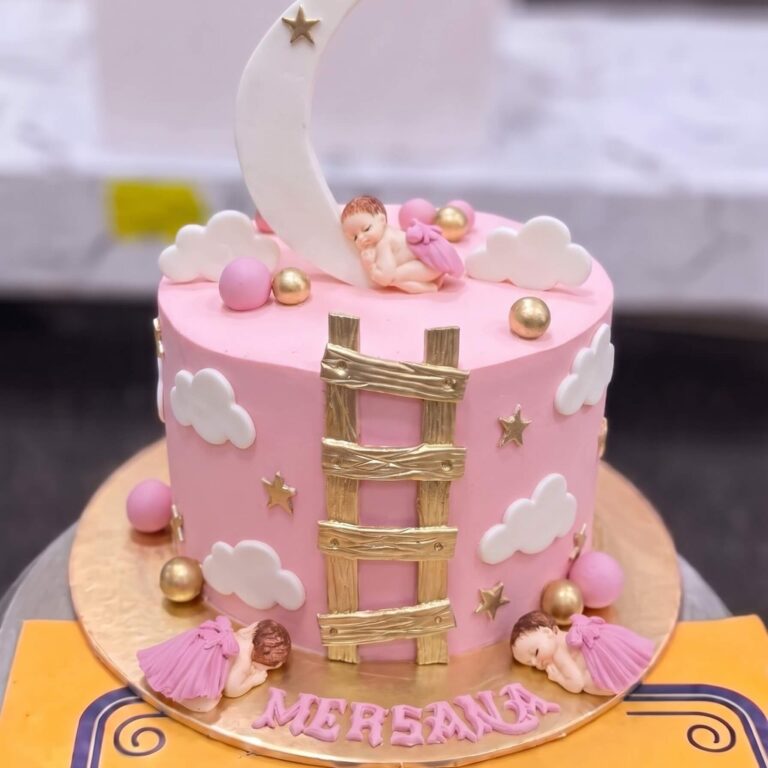 Pink Moon and Ladder Cake in Lahore