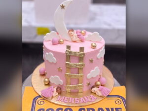 Pink Moon and Ladder Cake in Lahore