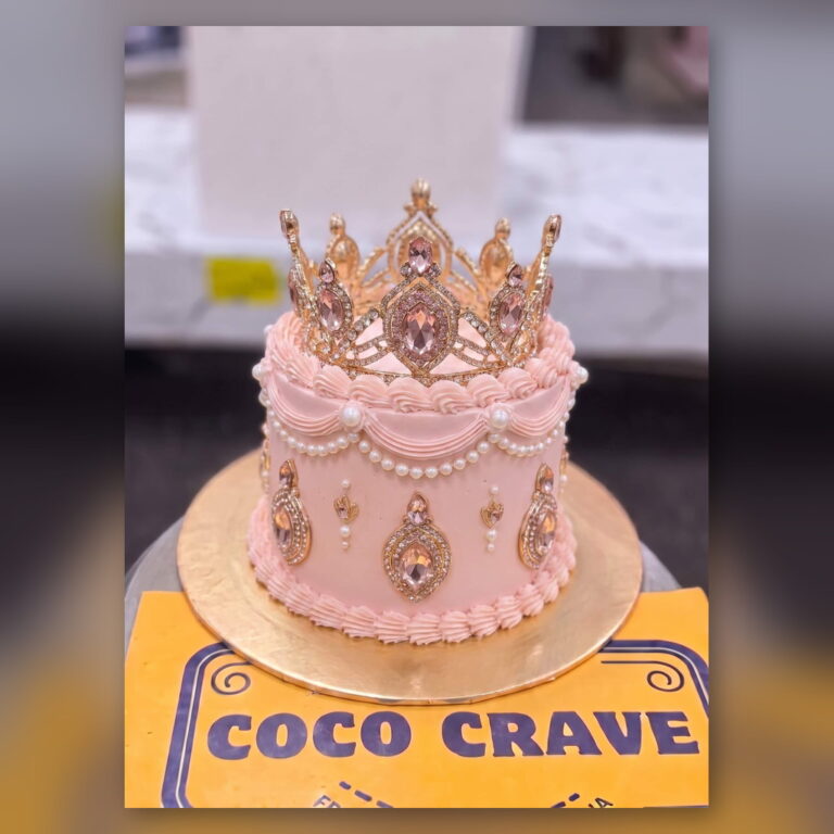 Pink Pearl Tiara Crown Cake in Lahore