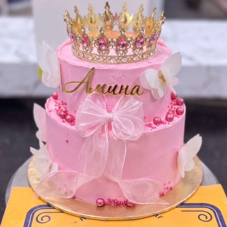 Pink Princess Crown Cake in Lahore