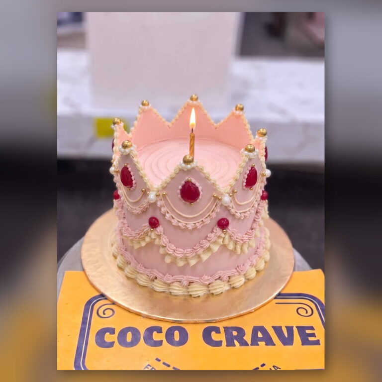 Pink Ruby Crown Cake in Lahore