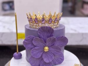 Purple Flower Crown Cake in Lahore