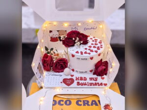Red Hearts Cake with Roses Combo in Lahore