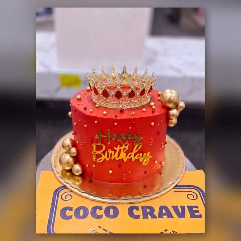 Red Ombre Crown Cake in Lahore