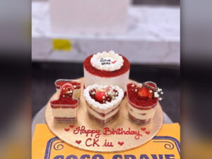 Red Velvet Mini Cakes Trio in Lahore