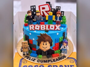 Roblox City Birthday Cake in Lahore