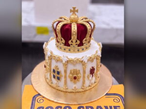 Royal Velvet Crown Cake in Lahore — CocoCrave.pk Lahore