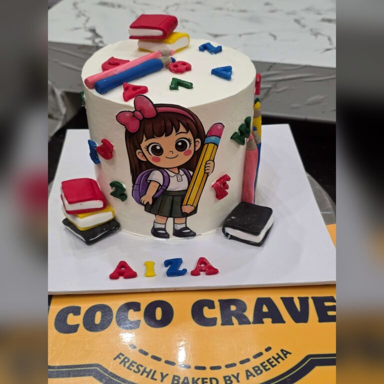 School Cake for Girls in Lahore