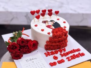 Six Month Anniversary Heart Cake in Lahore