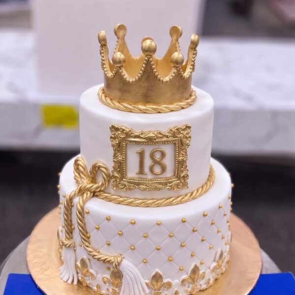 White Gold Eighteen Crown Cake in Lahore — delivered in Eme Society, Lahore