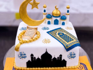 White Gold Islamic Prayer Cake in Lahore