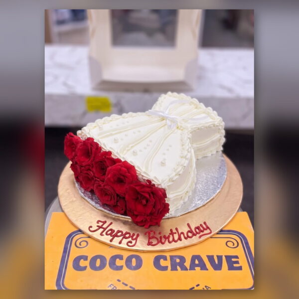 White Heart Cake with Red Roses in Lahore — delivered in Lake City, Lahore