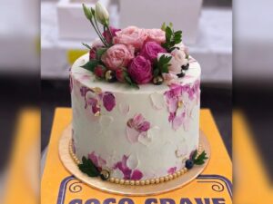 White Pink Garden Floral Birthday Cake in Lahore