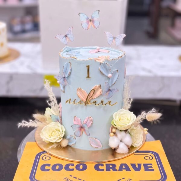 Pastel Rose Buttercream Cake in Lahore
