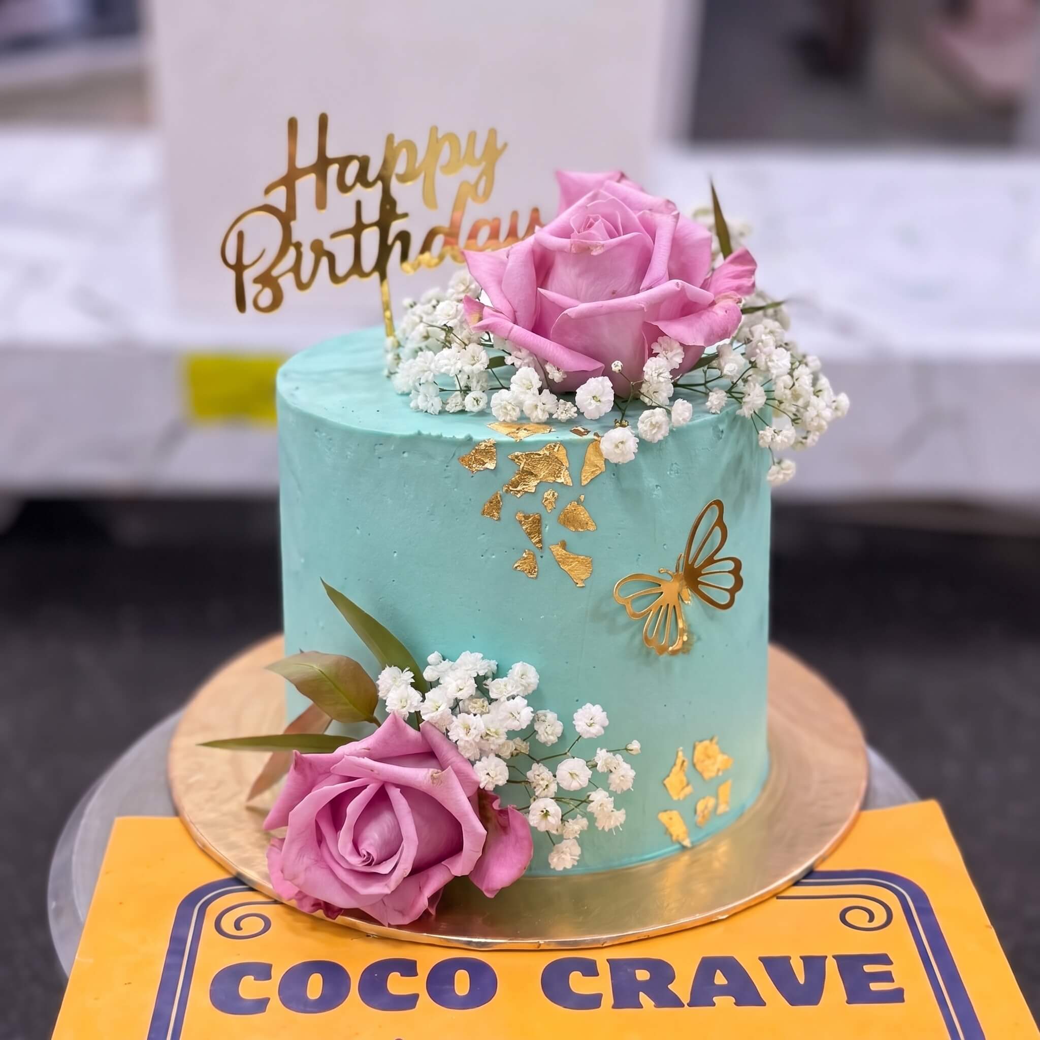 Pastel Rose Fresh Floral Birthday Cake II in Lahore Pastel Rose Fresh Floral Birthday Cake II in Lahore