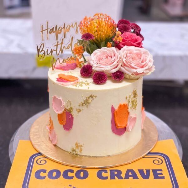 Blush Rose Fresh Birthday Cake in Lahore