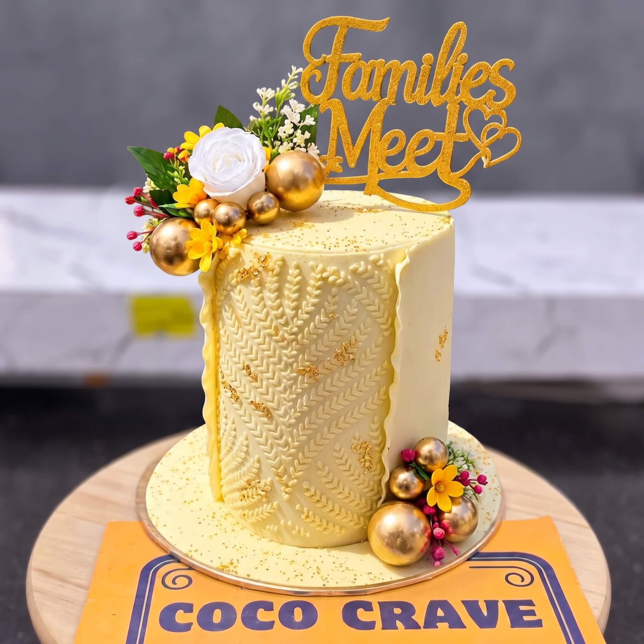 Ivory & Gold Rose Buttercream Families Meet Cake in Lahore Ivory & Gold Rose Buttercream Families Meet Cake in Lahore