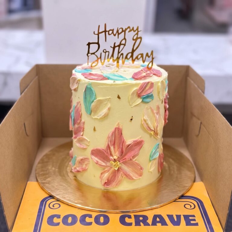 Pastel Palette Knife Buttercream Birthday Cake II in Lahore