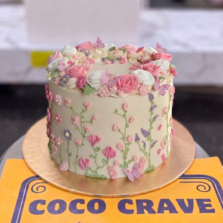Pastel Rose Buttercream Cake IV in Lahore