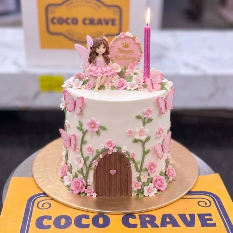 Pastel Rose Sugar Birthday Cake in Lahore