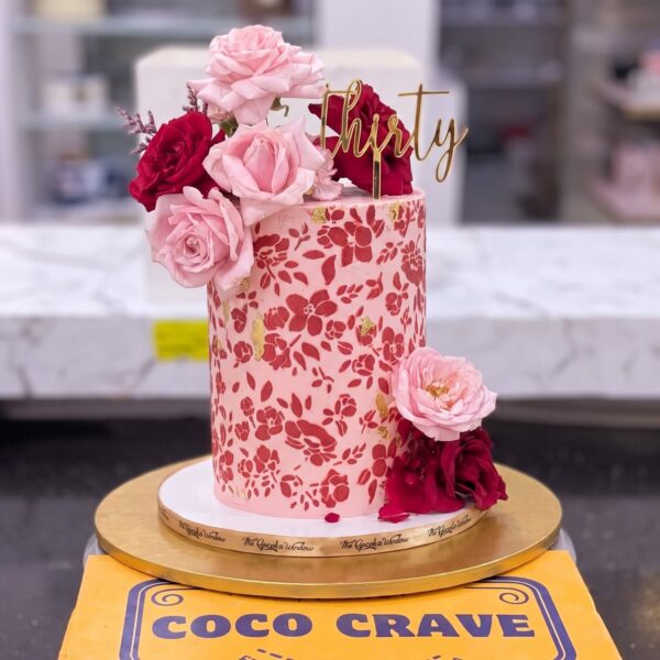 Red Rose Stenciled Thirty Cake in Lahore