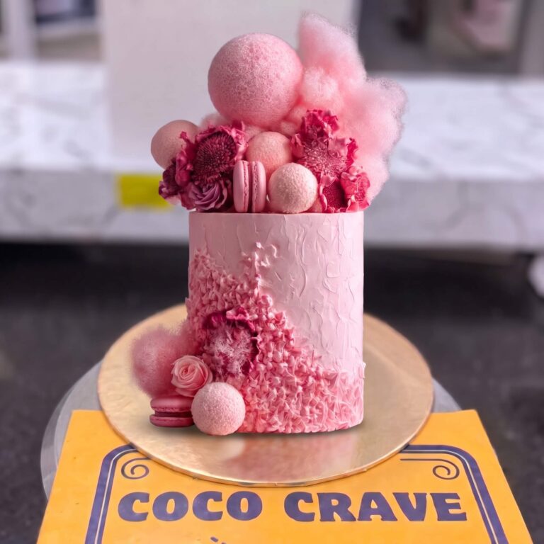 Blush Rose Botanical Textured Cake in Lahore