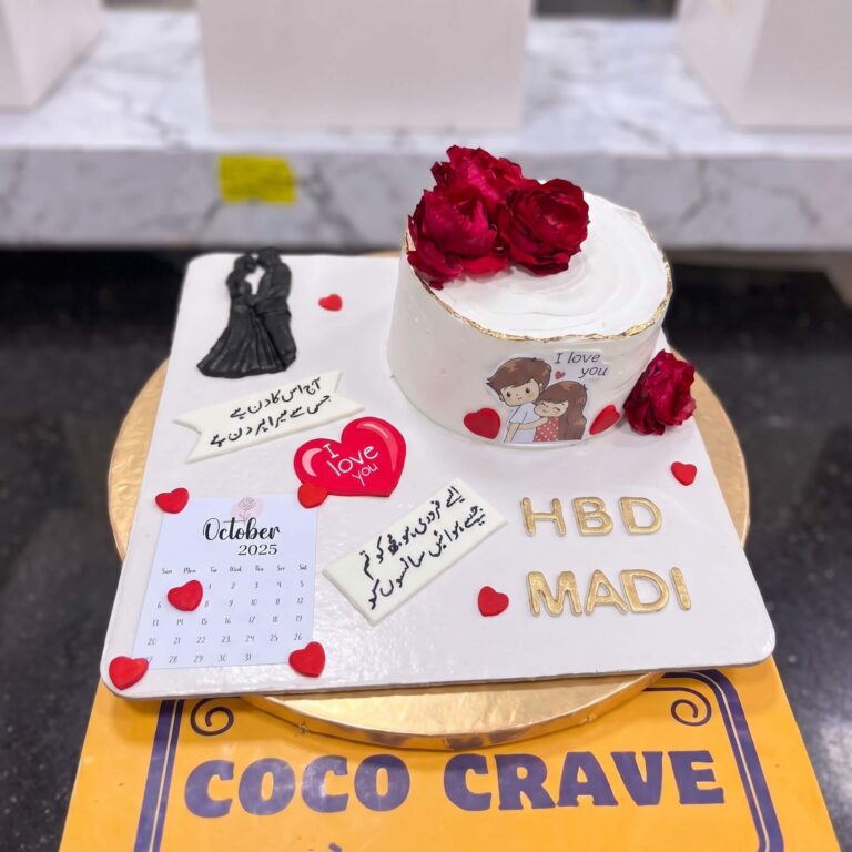 Red Fresh Rose Birthday Cake in Lahore