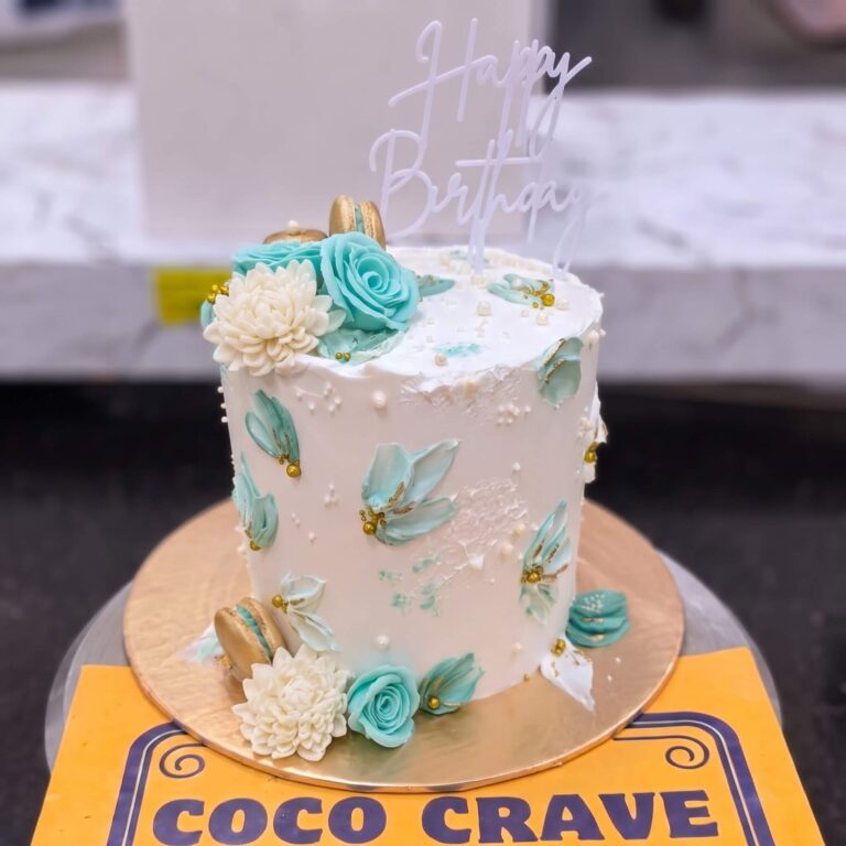 Teal Rose Buttercream Birthday Cake in Lahore